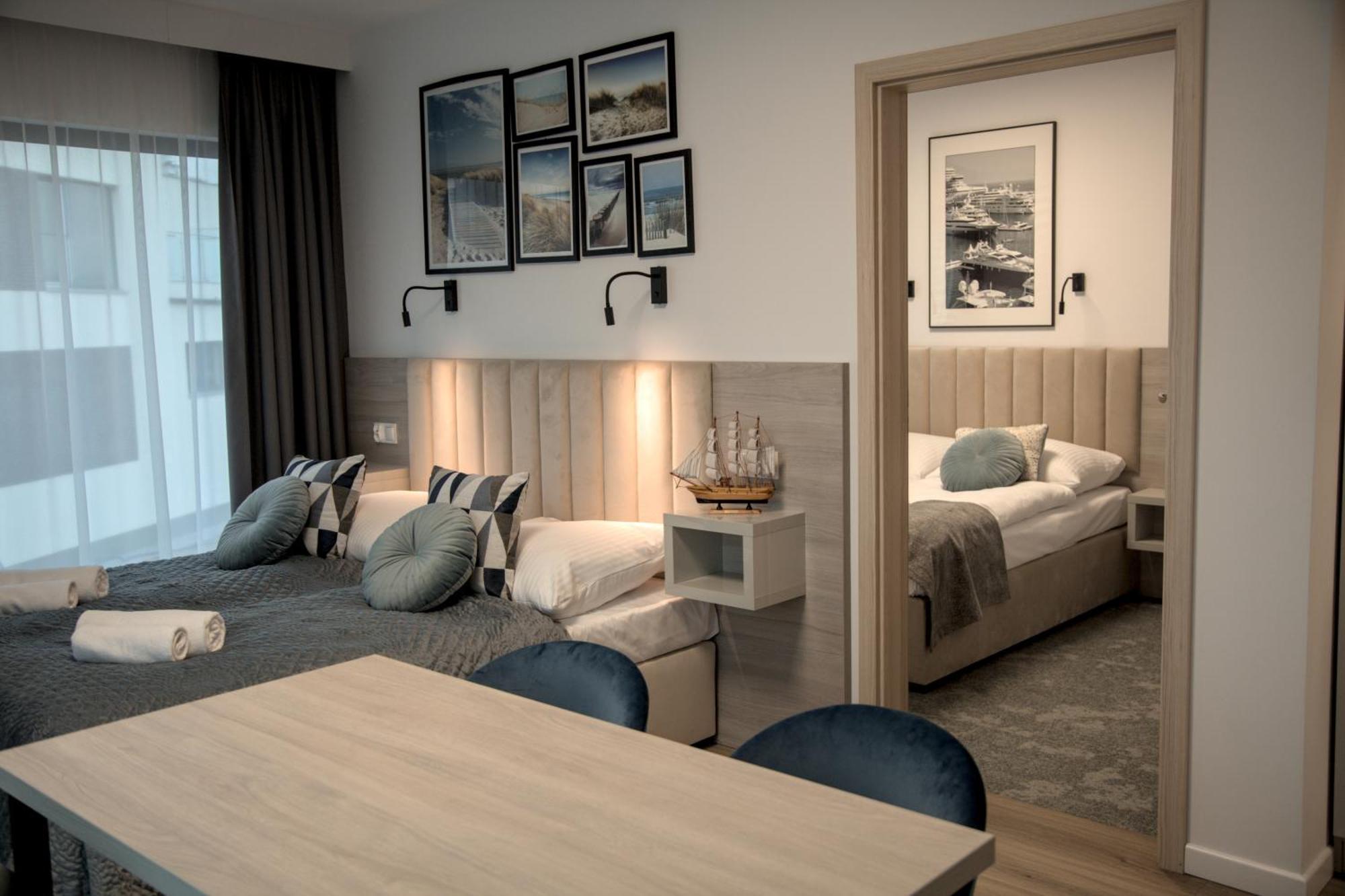 Hotel I Apartamenty Gorzelanny Dźwirzyno Extérieur photo